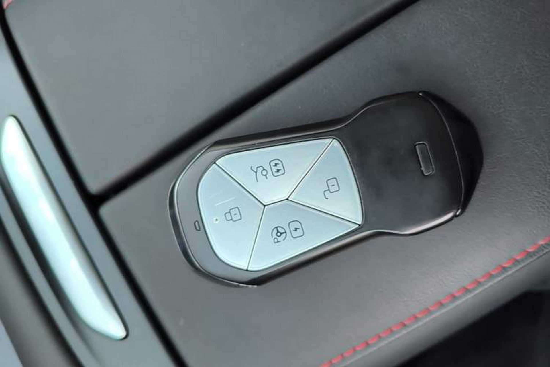 Used XPeng P7 2022 670N+ Interior 1