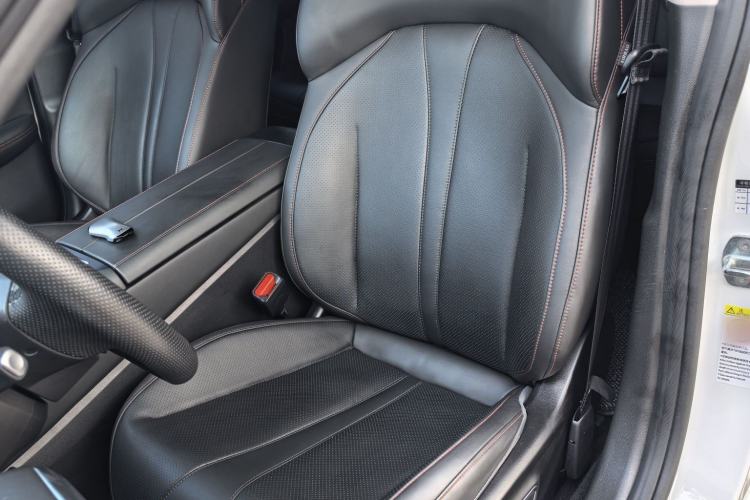 Used XPeng P7 2022 625E Interior 5