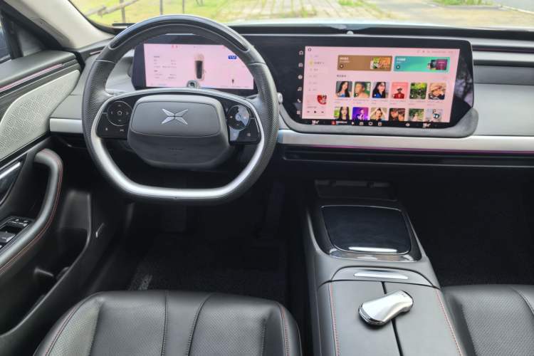 Used XPeng P7 2022 625E Interior 6