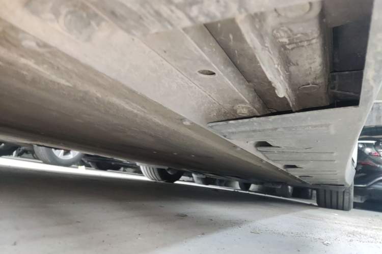 Used XPeng P7 2022 625E Left Side Sill