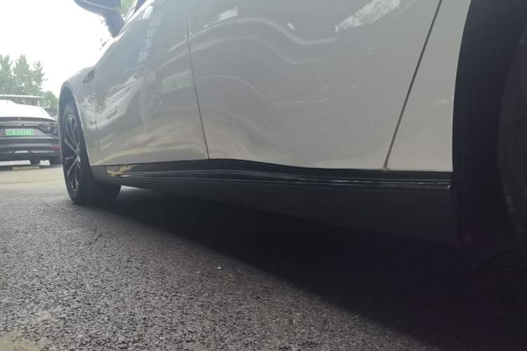 Used XPeng P7 2022 625E Left Side Sill