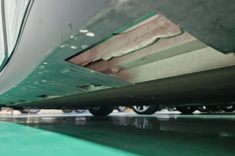 Used XPeng P7 2022 625E Left Side Sill