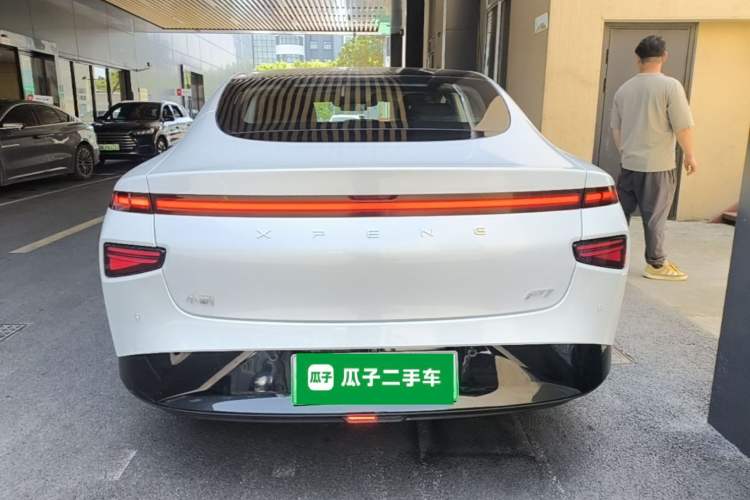 Used XPeng P7 2022 625E Rear