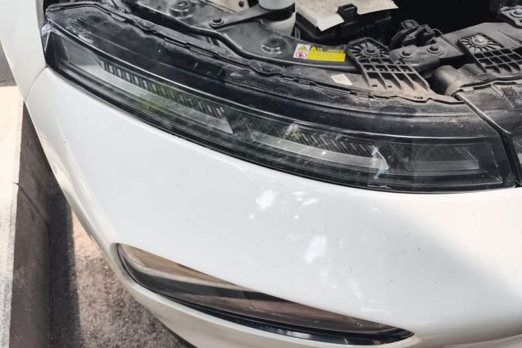 Used XPeng P7 2022 480N+ Right Front Headlight