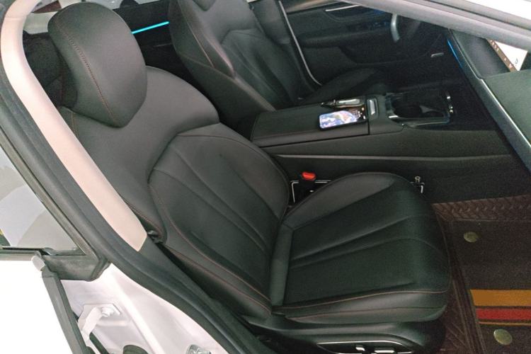 Used XPeng P7 2022 586G Right Front Seat