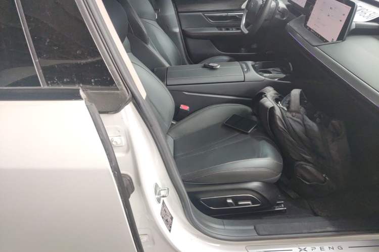 Used XPeng P7 2022 625E Right Front Seat