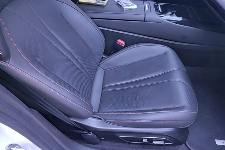 Used XPeng P7 2022 480E Right Front Seat