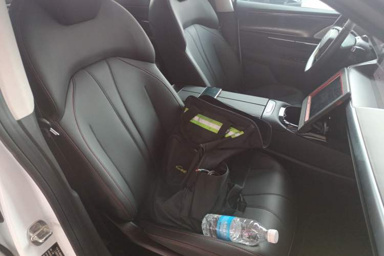 Used XPeng P7 2022 625E Right Front Seat