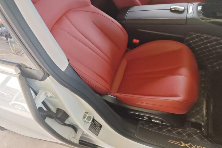 Used XPeng P7 2022 586G Right Front Seat