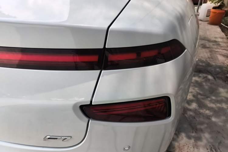 Used XPeng P7 2022 625E Right Rear Taillight