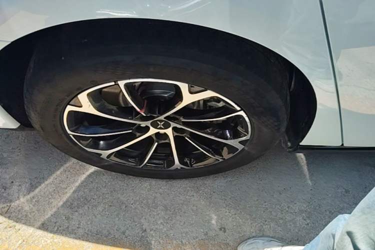 Used XPeng P7 2022 625E Right Rear Wheel Hub