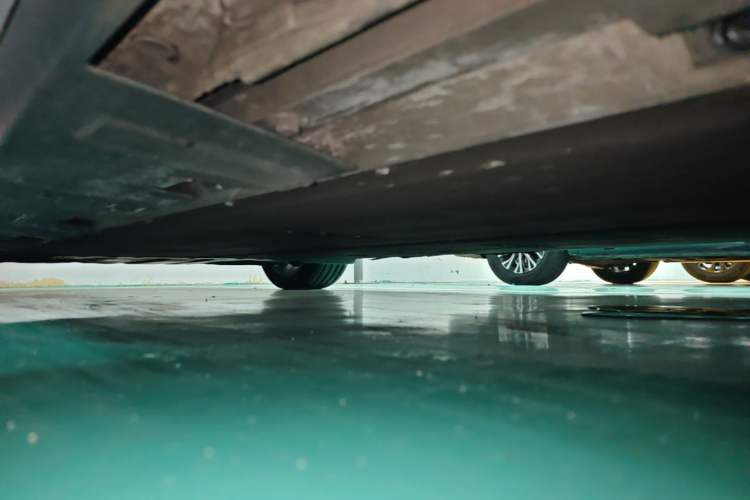Used XPeng P7 2022 625E Right Side Sill