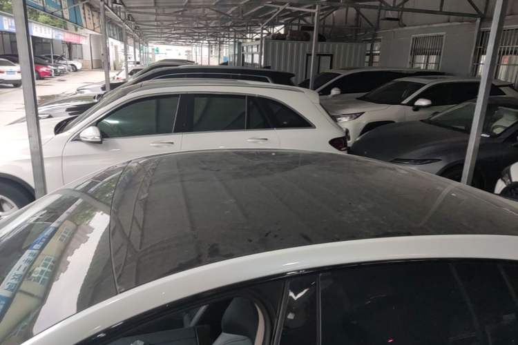 Used XPeng P7 2022 625E Roof