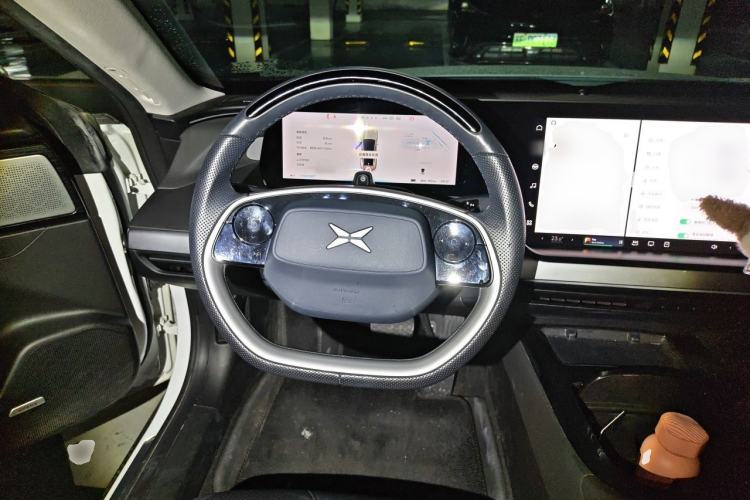 Used XPeng P7 2022 480E Steering Wheel