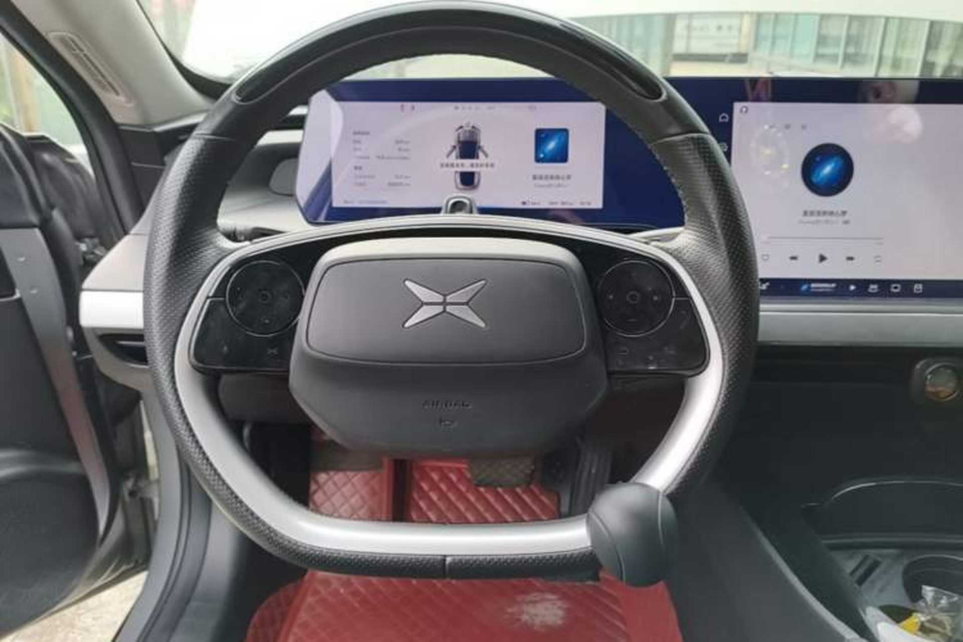 Used XPeng P7 2022 670N+ Steering Wheel