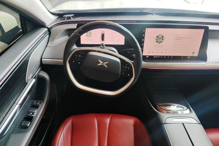 Used XPeng P7 2022 670N+ Steering Wheel