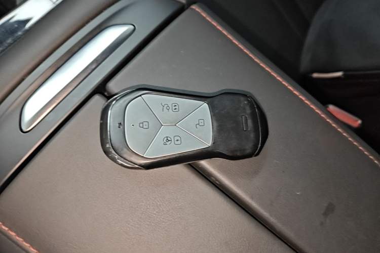 Used XPeng P7 2022 480N+ Vehicle Key