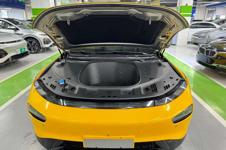 Used XPeng P7 2022 670N+ Engine Bay