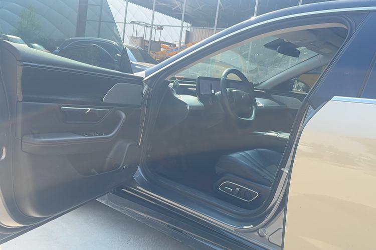 Used XPeng P7 2022 586E Interior 2