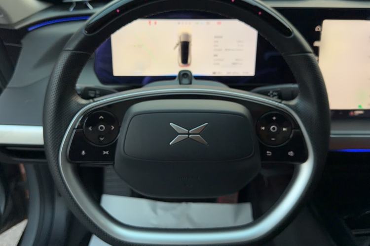 Used XPeng P7 2022 670E+ Steering Wheel