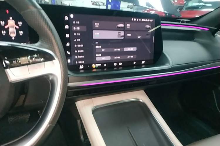 Used XPeng P7 2023 P7i 702 Pro Audio And AC Panel