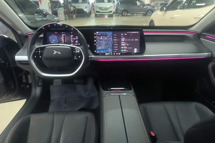 Used XPeng P7 2023 586E Center Console