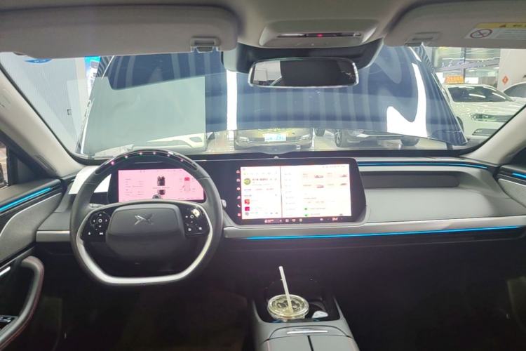 Used XPeng P7 2023 586E Center Console