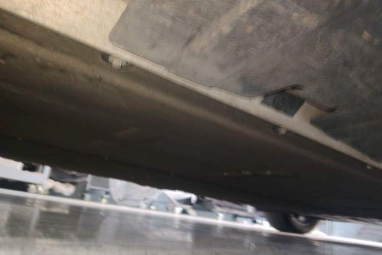Used XPeng P7 2023 P7i 610 Max Performance Edition Chassis Front Left