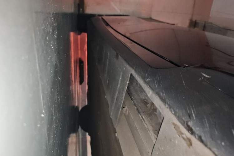 Used XPeng P7 2023 P7i 702 Pro Chassis Front Right