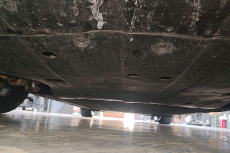 Used XPeng P7 2023 P7i 610 Max Performance Edition Chassis Front