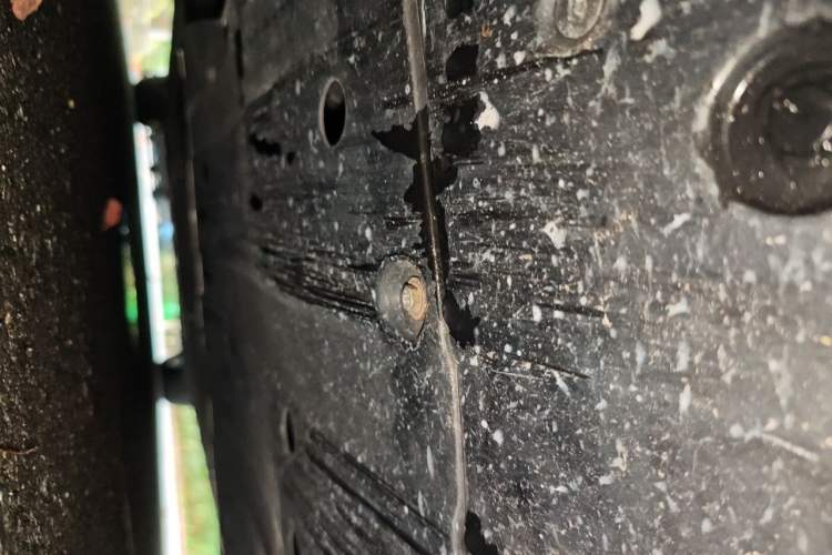 Used XPeng P7 2023 586E Chassis Front