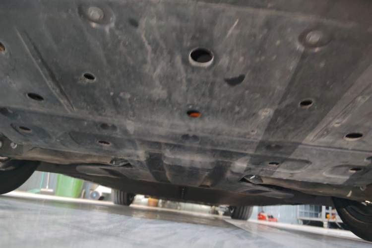 Used XPeng P7 2023 P7i 610 Max Performance Edition Chassis Rear