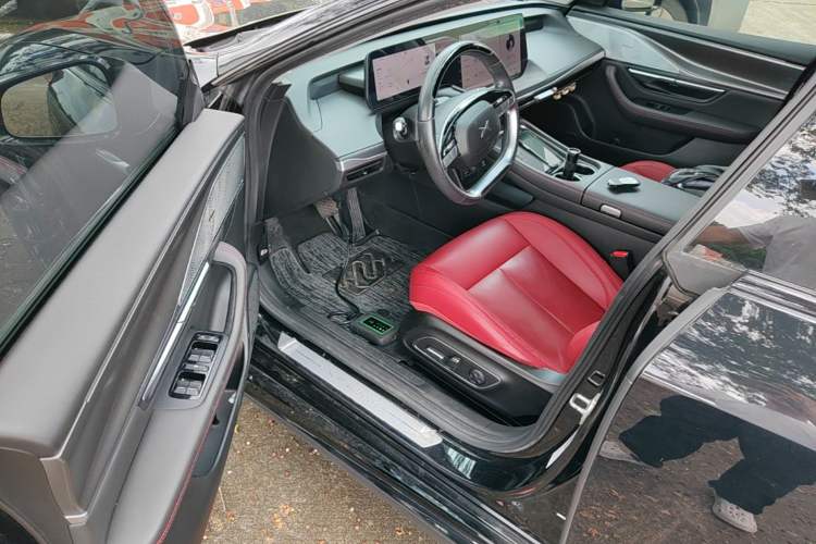 Used XPeng P7 2023 P7i 702 Pro Driver Seat