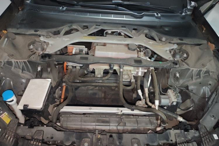 Used XPeng P7 2023 P7i 702 Pro Engine Bay