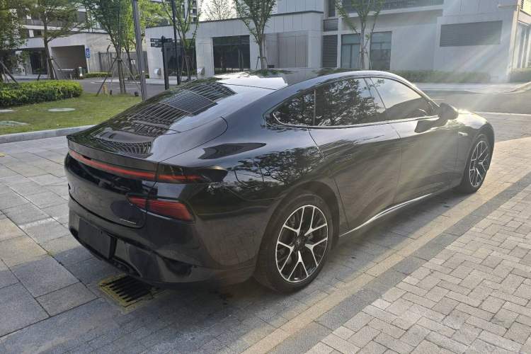 Used XPeng P7 2023 P7i 610 Max Performance Edition Exterior 6