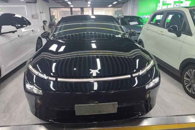 Used XPeng P7 2023 586E Front