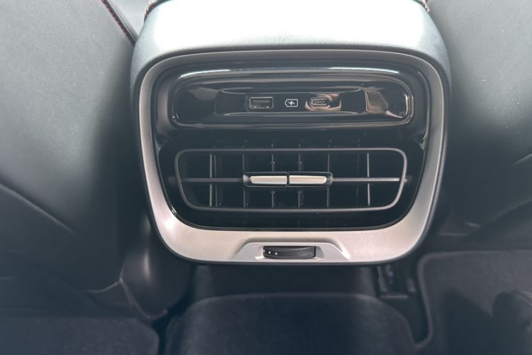 Used XPeng P7 2023 P7i 702 Pro Interior 3