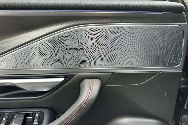 Used XPeng P7 2023 P7i 702 Pro Interior 5