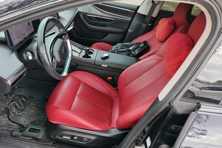 Used XPeng P7 2023 P7i 702 Pro Left Front Seat