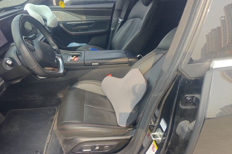 Used XPeng P7 2023 P7i 702 Pro Left Front Seat