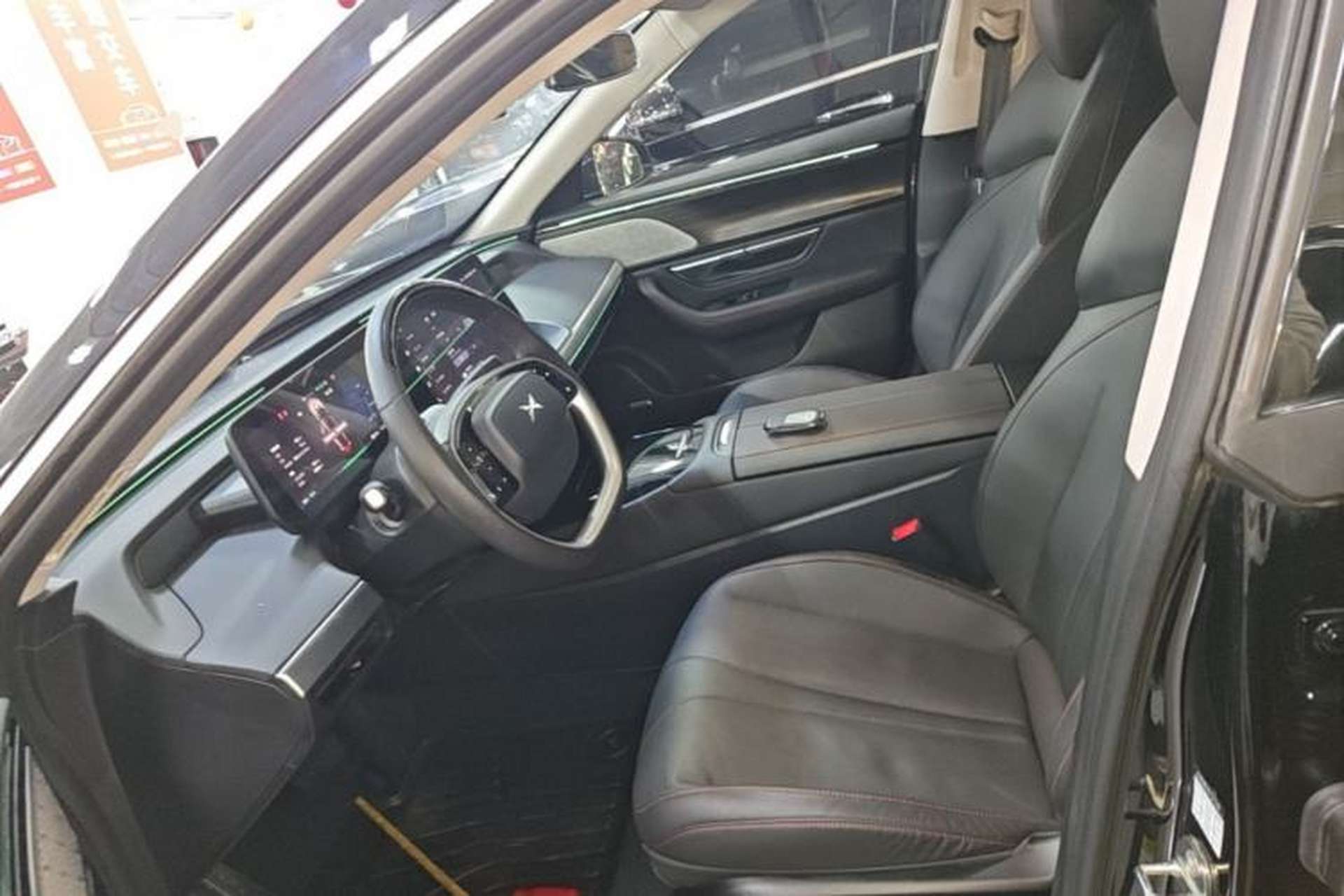 Used XPeng P7 2023 586E Left Front Seat