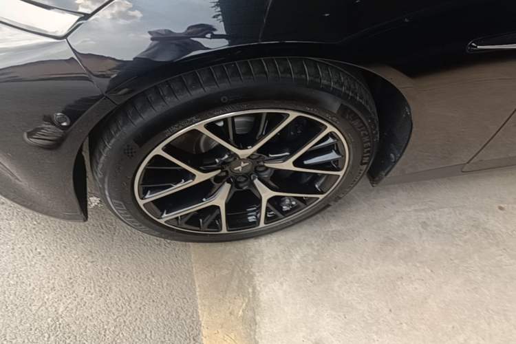 Used XPeng P7 2023 P7i 702 Pro Left Front Wheel Hub