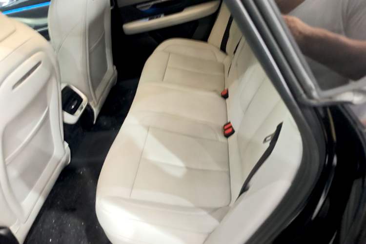 Used XPeng P7 2023 P7i 610 Max Performance Edition Left Rear Seat