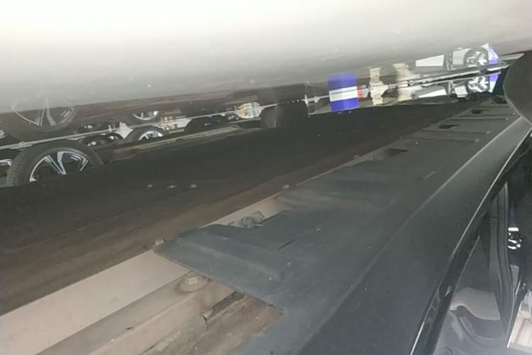 Used XPeng P7 2023 P7i 702 Pro Left Side Sill