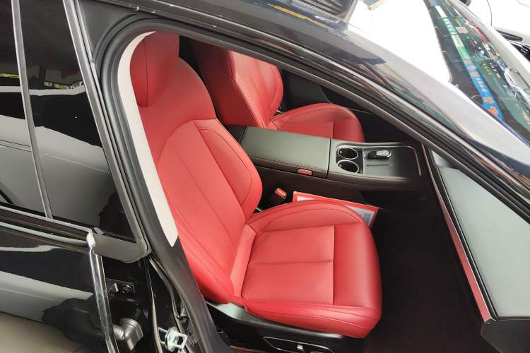 Used XPeng P7 2023 P7i 702 Pro Right Front Seat