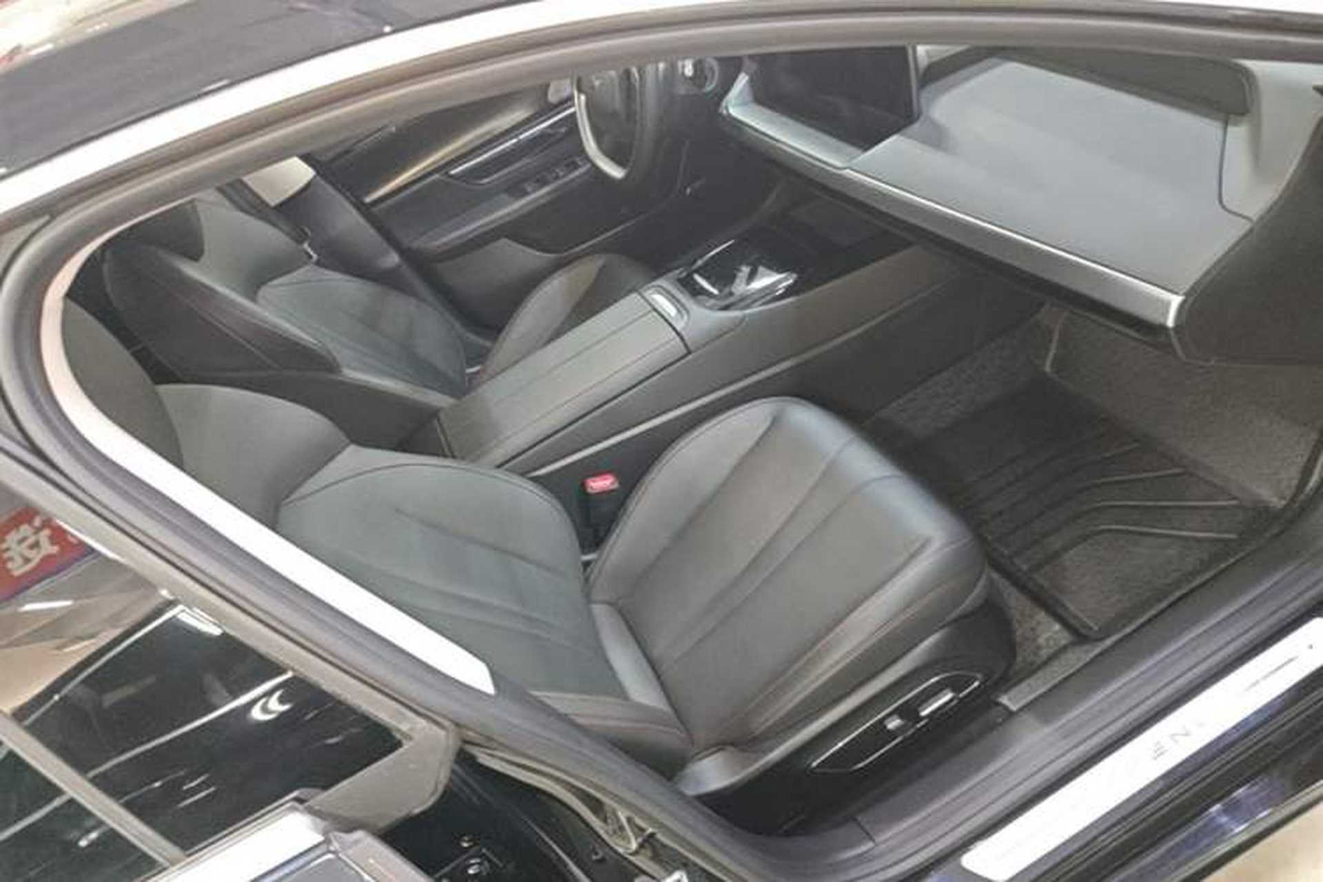 Used XPeng P7 2023 586E Right Front Seat