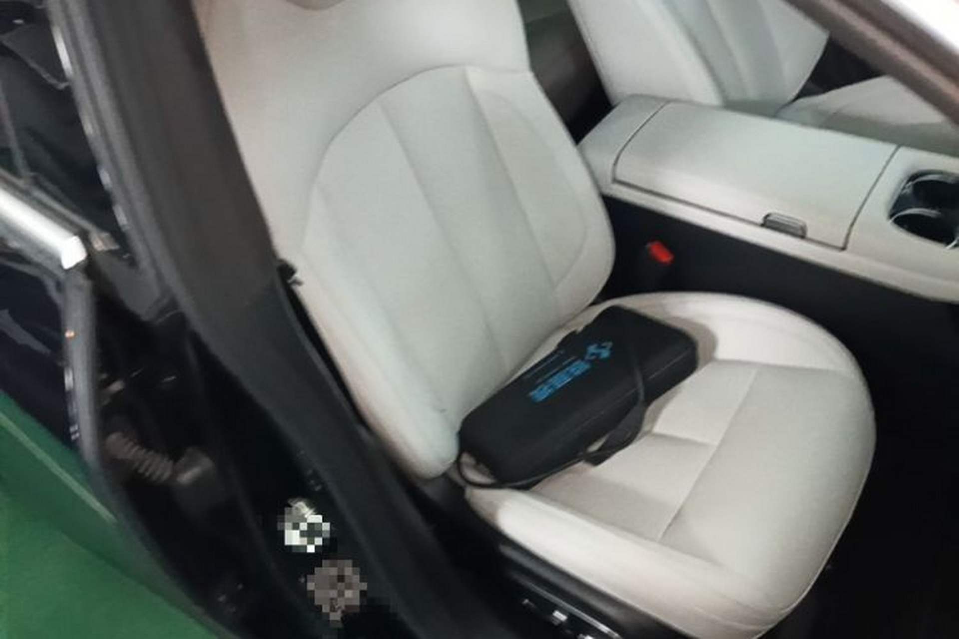 Used XPeng P7 2023 P7i 702 Pro Right Front Seat