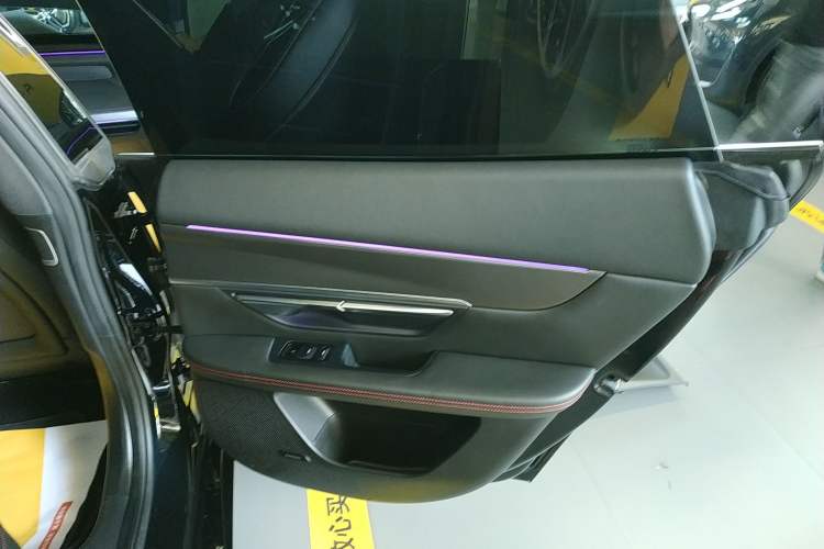 Used XPeng P7 2023 P7i 702 Max Right Rear Door Interior