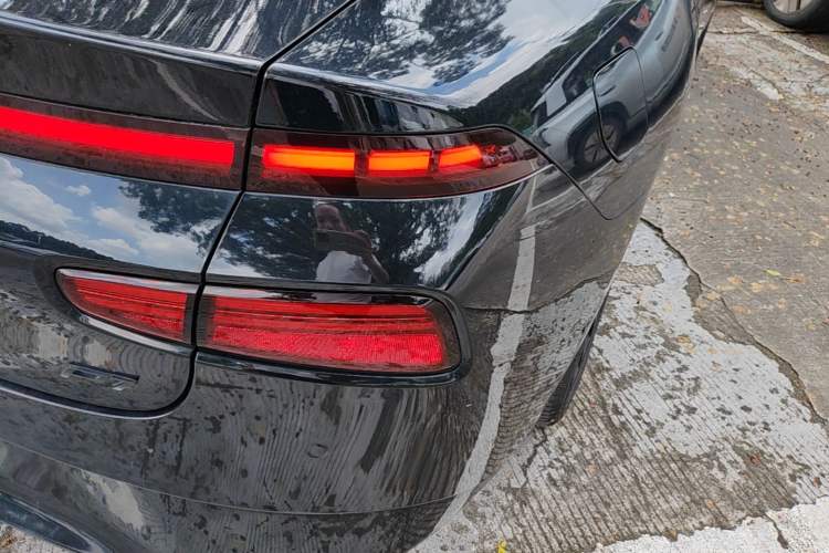 Used XPeng P7 2023 P7i 702 Pro Right Rear Taillight