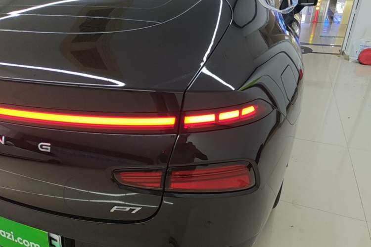 Used XPeng P7 2023 P7i 702 Max Right Rear Taillight